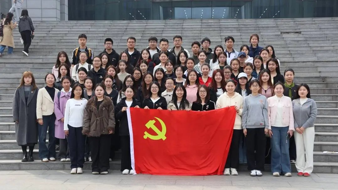 学部本科生王天策——全国优秀共青团员