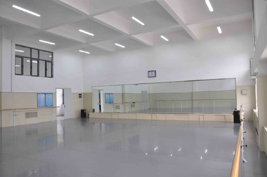 建议先扫读标题与摘要
