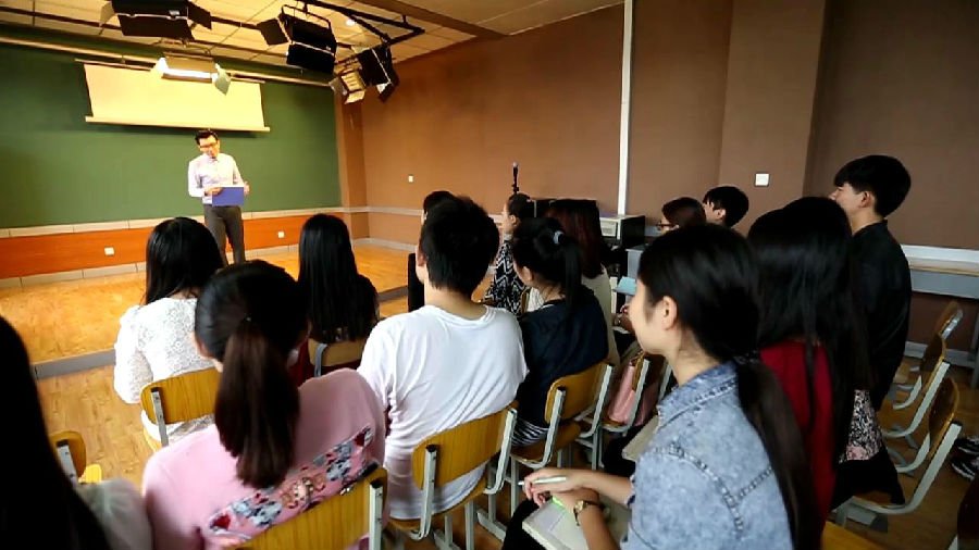 可返回栏目或查看相邻条目