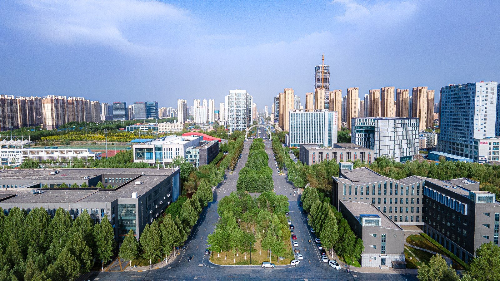 2024年度校级先进工作者风采——赵献梓